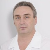 Врач Сазанов Валерий Дмитриевич
