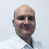 Врач Попов Николай Александрович